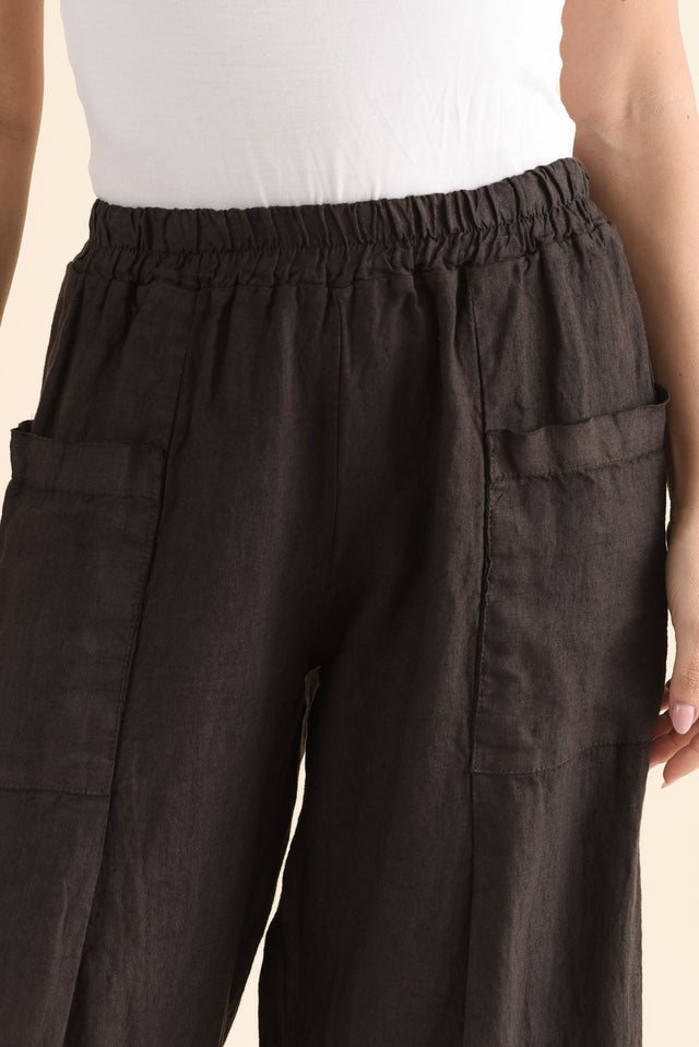 Ona Chocolate Linen Barrel Pants,Detail,Brunette model,alt text|model:MJ image 5