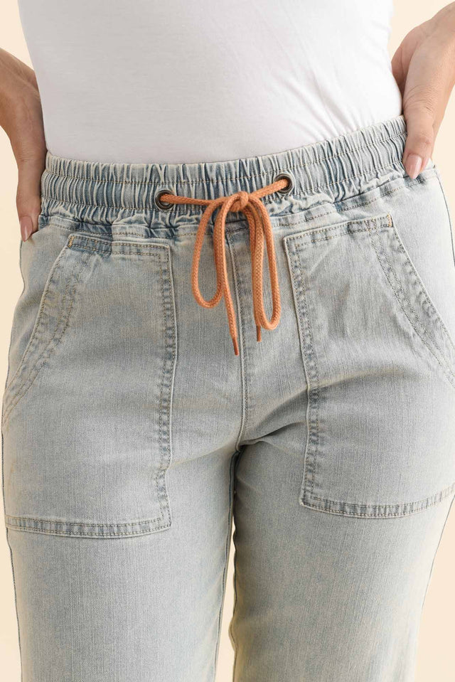 Orbe Light Blue Denim Drawstring Jeans,Brunette model,alt text|model:MJ image 7