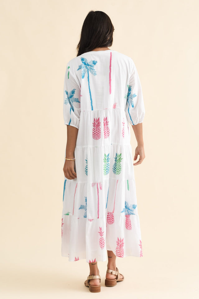 alt text|model:Brontie image 5