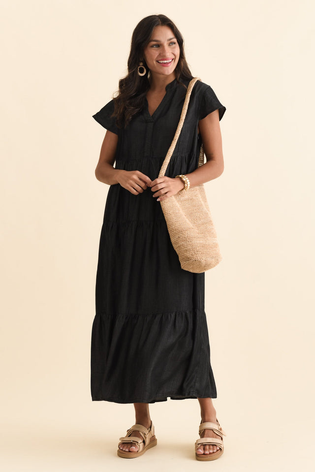 alt text|model:Brontie image 3