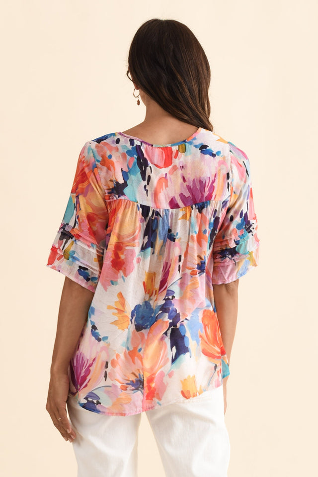 Paden Orange Floral Button Top,Brunette model,alt text|model:Cara image 5