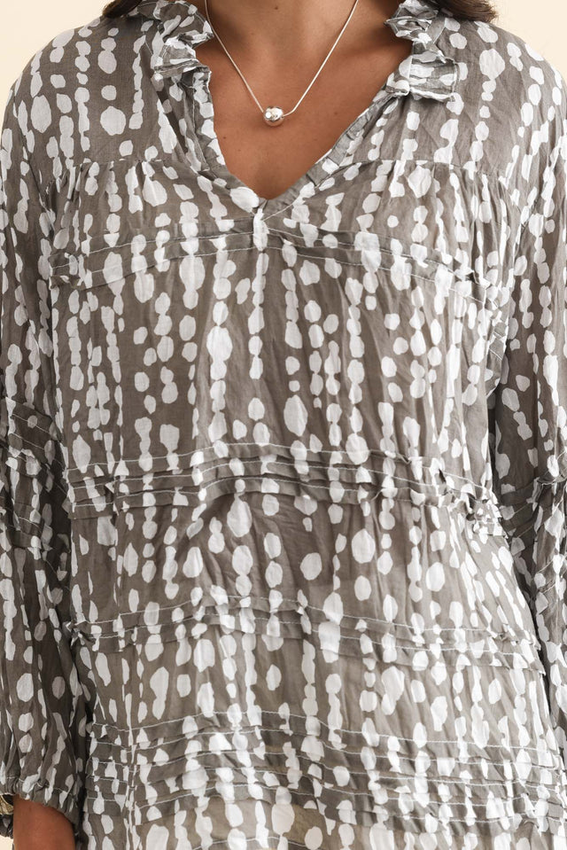 Palmer Grey Speckle Cotton Long Sleeve Top,Brunette model,alt text|model:Brontie image 7