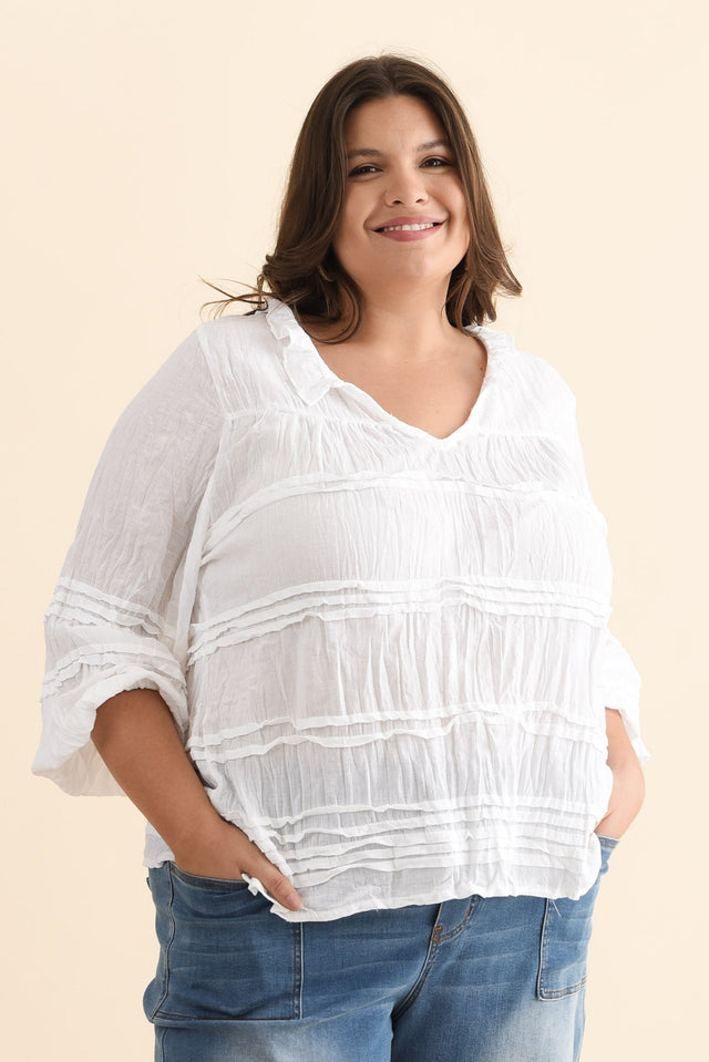 Palmer White Cotton Long Sleeve Top,Brunette model,plus-size,curve-basics,curve-tops,plus-size-sleeved-tops,plus-size-cotton-tops,plus-size-basic-tops,alt text|model:Gabby image 9
