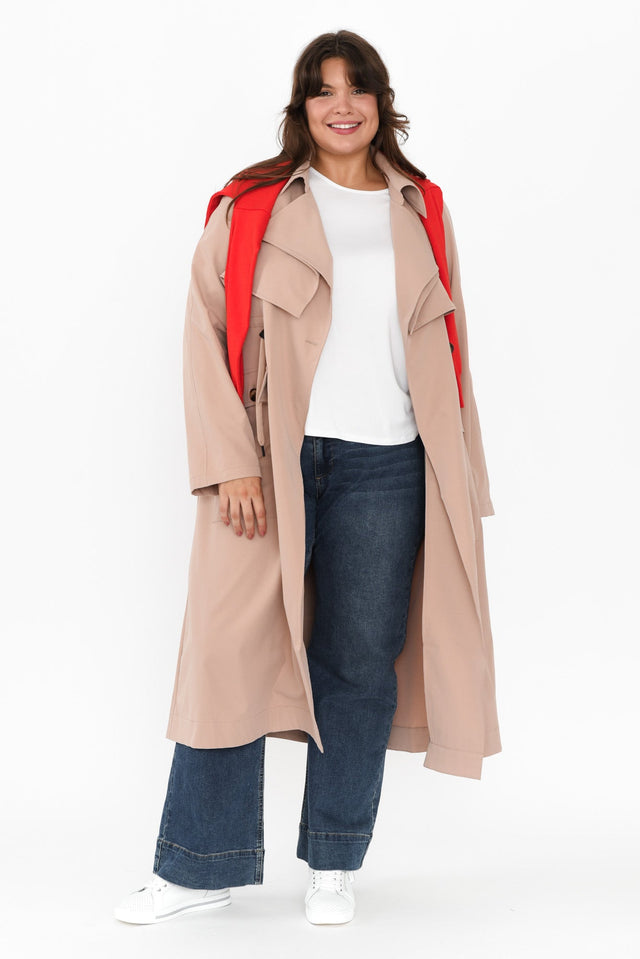 plus-size,plus-size-winter-clothing,plus-size-outerwear,alt text|model:Gabby image 9