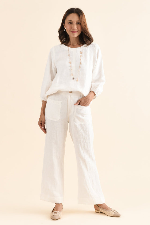Ralph White Linen Pocket Pants,Full Body,Brunette model,alt text|model:Cara image 2