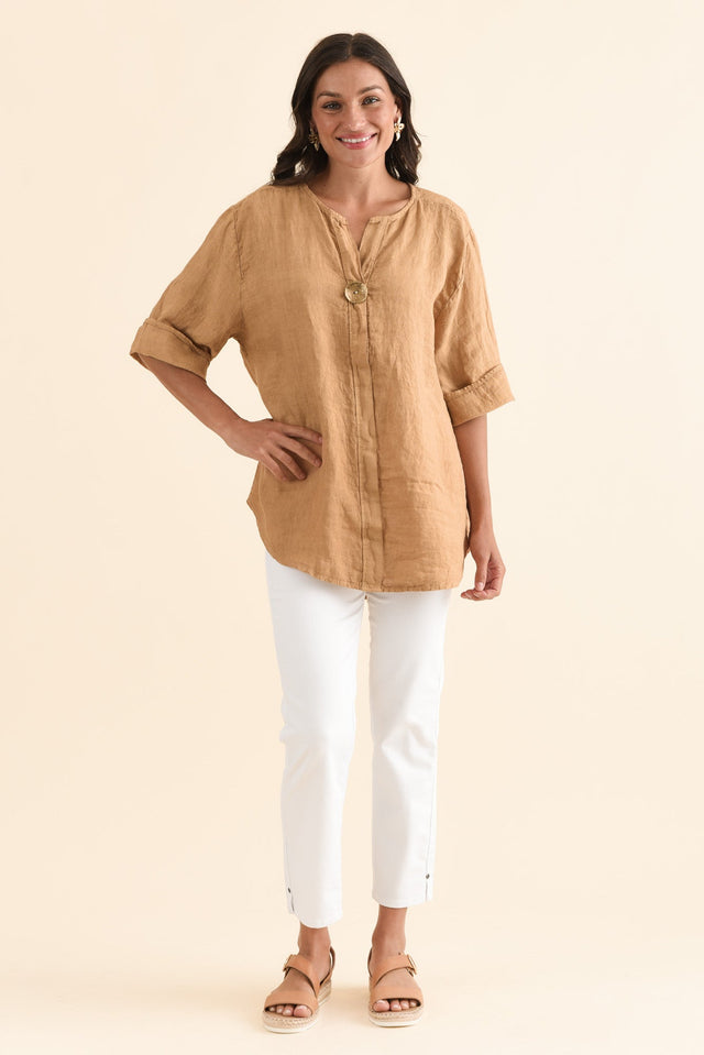 Payton Camel Linen Button Top,Full Body,Brunette model,alt text|model:Brontie