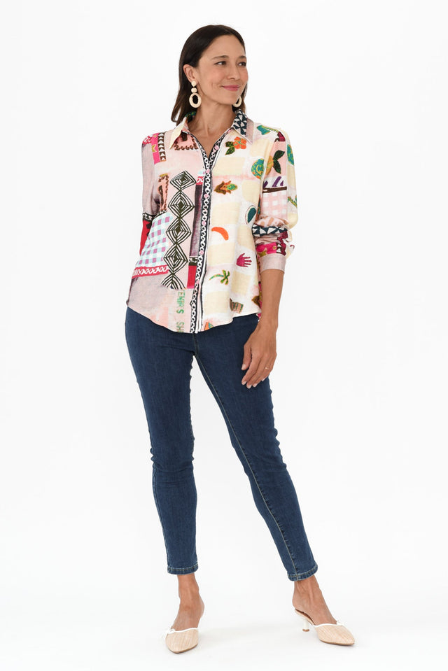 alt text|model:Cara image 7