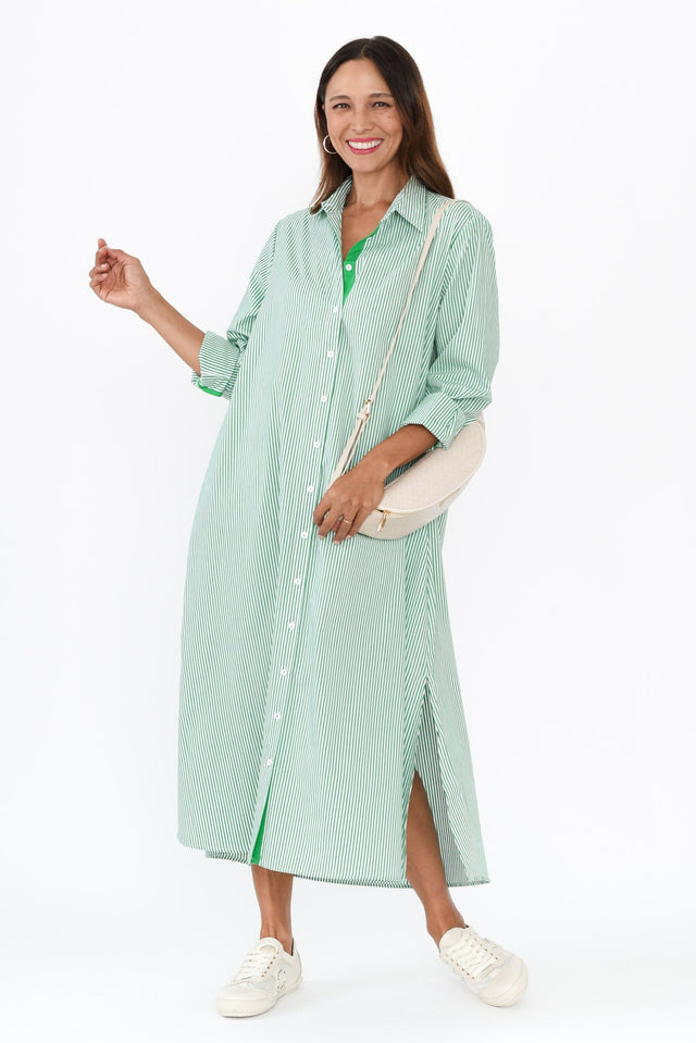 alt text|model:Cara image 1