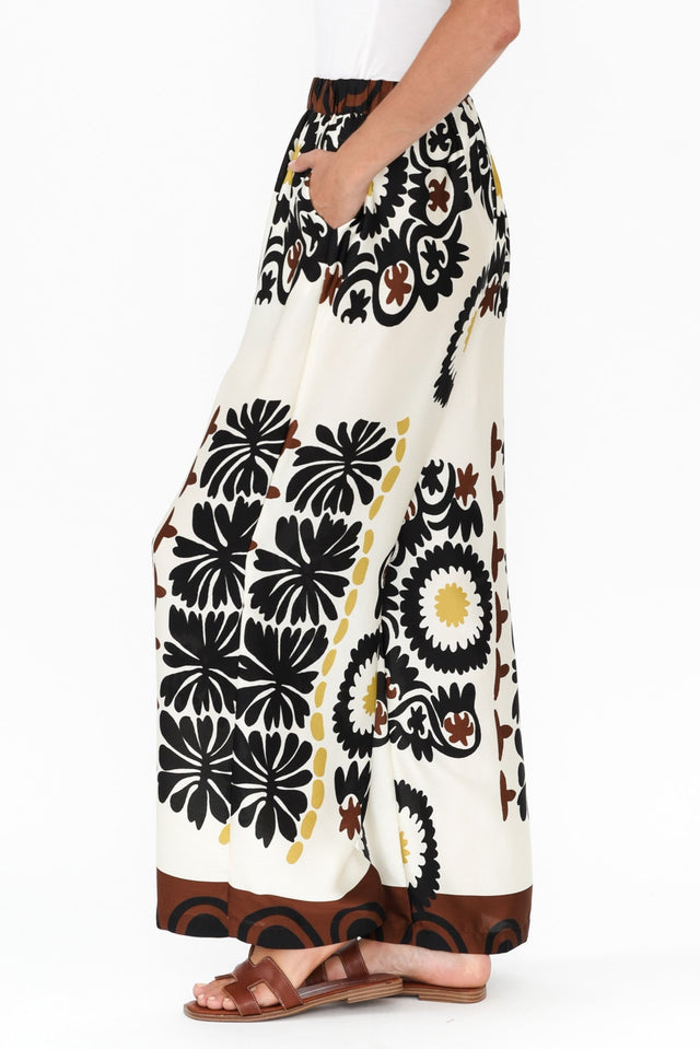 Plato Cream Abstract Wide Leg Pants,Brunette model,alt text|model:Johanna image 4