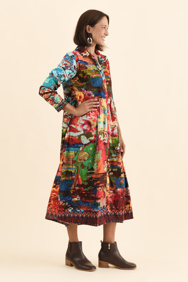 alt text|model:Cara image 4