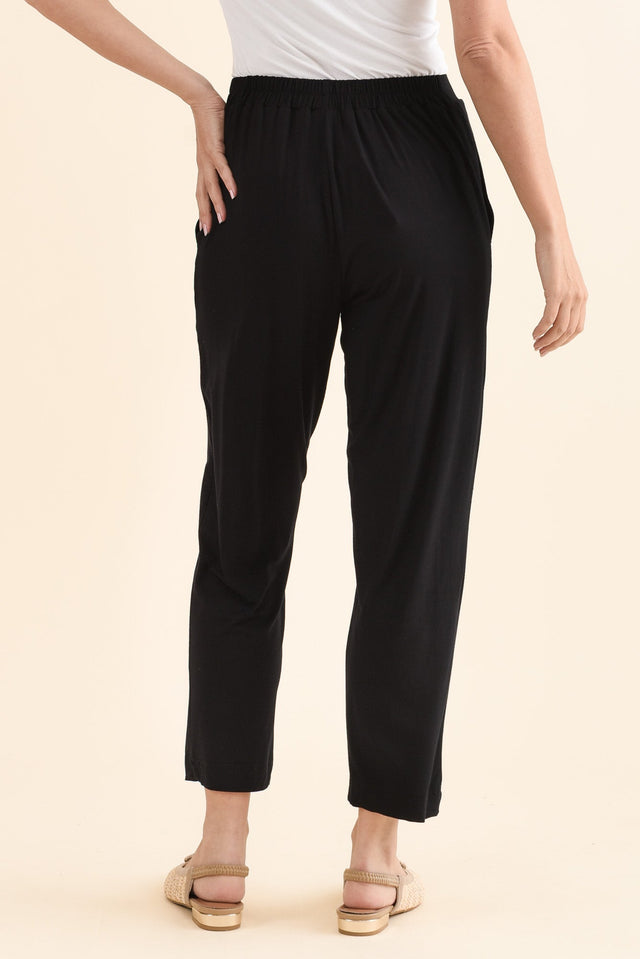 Polaris Black Bamboo Cropped Pants,Back,Brunette model,alt text|model:MJ image 4
