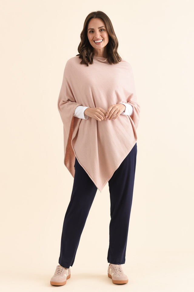Polaris Navy Bamboo Pants,Full Body,Brunette model,alt text|model:MJ image 6