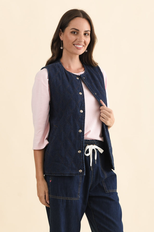 Polly Dark Blue Denim Quilted Vest,Brunette model,alt text|model:MJ image 5