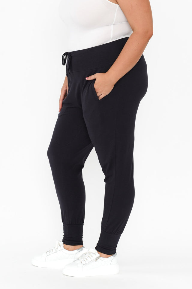 alt text|model:Gabby image 10