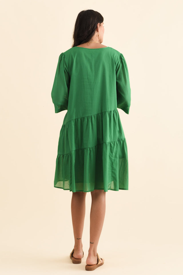 alt text|model:Brontie image 4