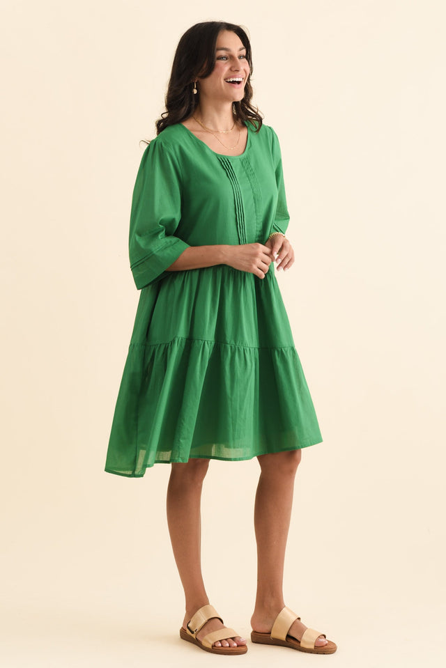 alt text|model:Brontie image 4