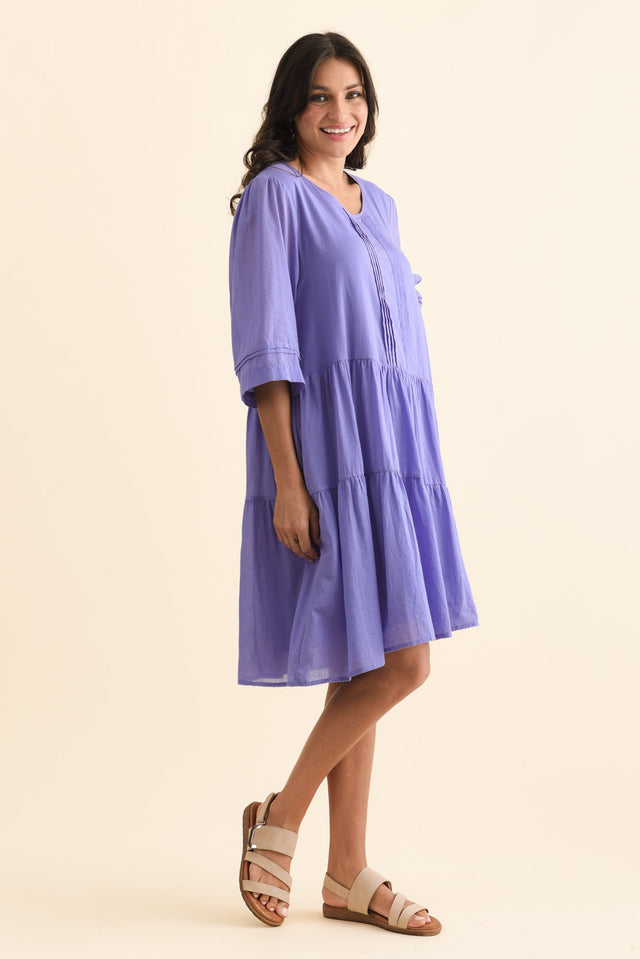 alt text|model:Brontie image 4