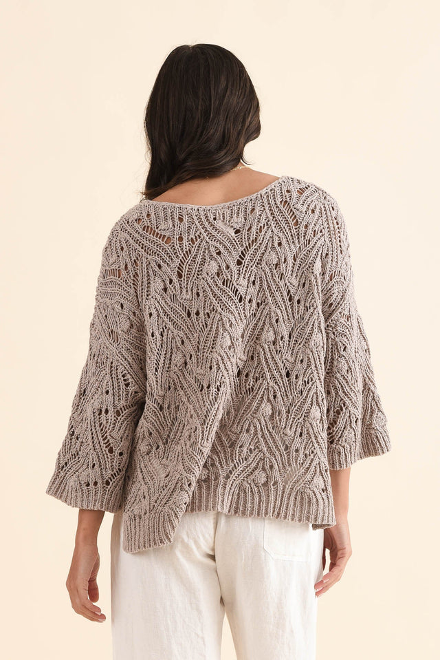 Prima Taupe Woven Top,Back,Brunette model,alt text|model:Brontie image 4