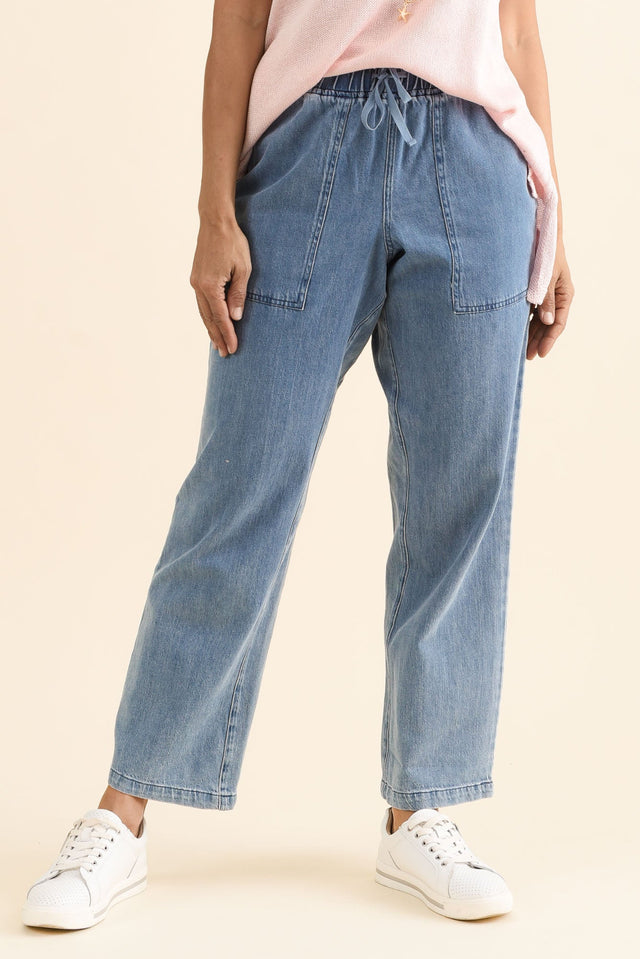 Quinn Blue Cotton Jogger Pants,brunette model,Front of Outfit,alt text|model:Cara image 1