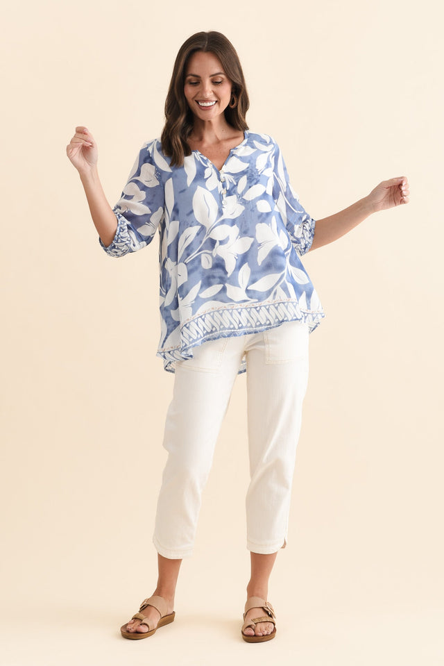 Ramy Blue Leaf Cotton Blend Top,Brunette model,alt text|model:MJ image 7