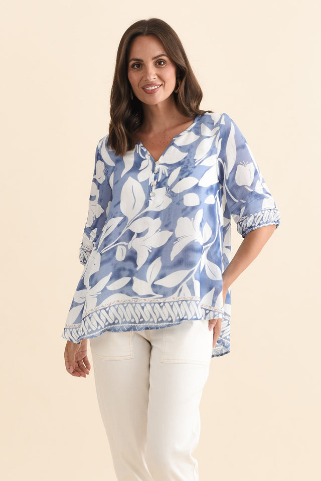 Ramy Blue Leaf Cotton Blend Top,Brunette model,alt text|model:MJ