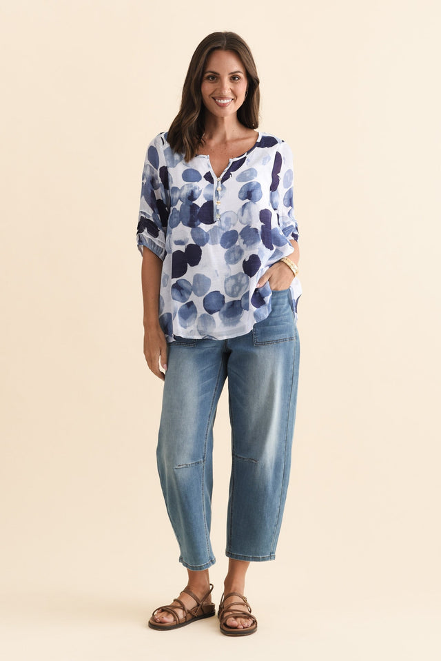 alt text|model:MJ image 2