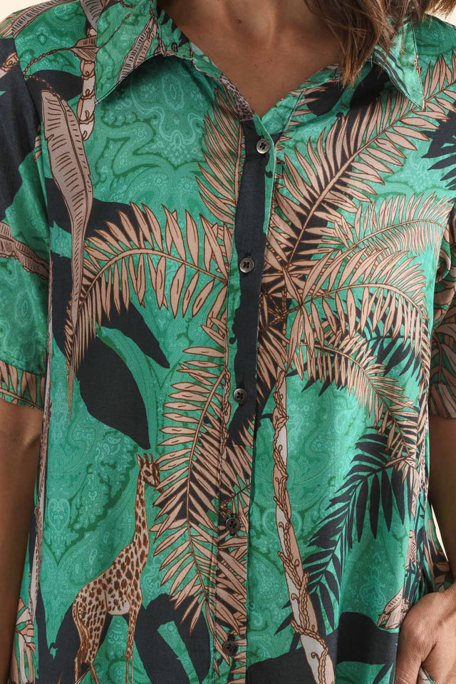 Randall Green Palm Pocket Dress,Detail,Brunette model,alt text|model:Cara image 5