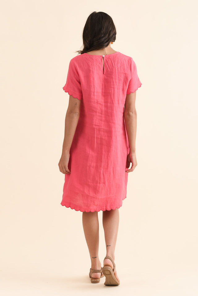 Ravello Melon Linen Pocket Dress,Back,Brunette model,alt text|model:Brontie image 4