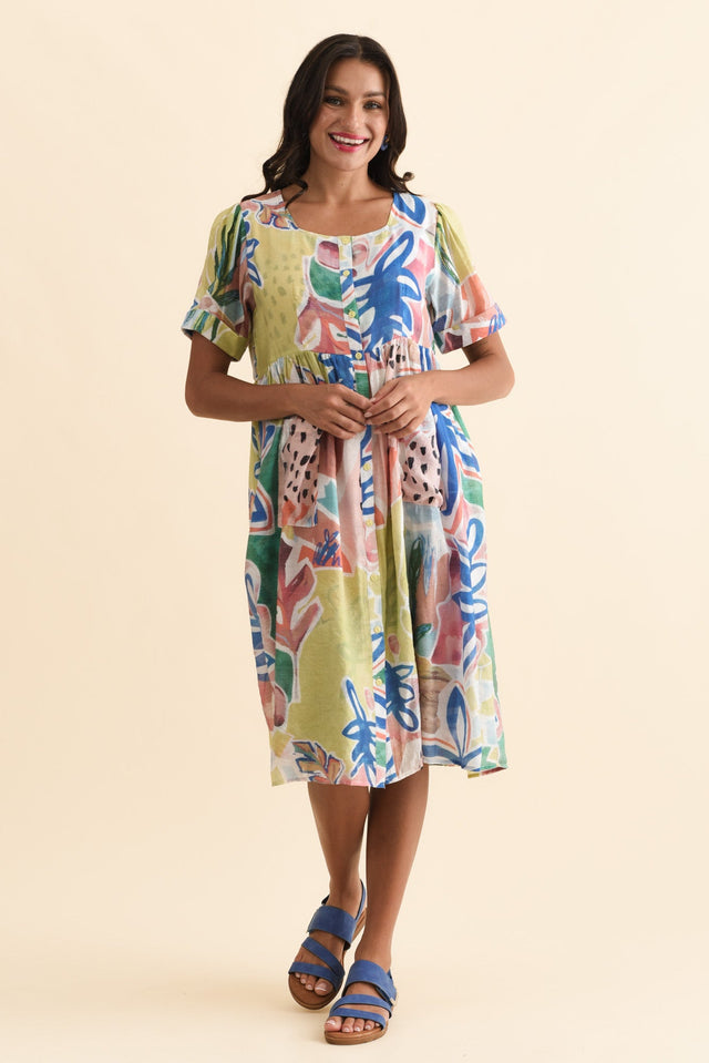 Rayna Blue Flower Button Dress,Brunette model,alt text|model:Brontie image 4