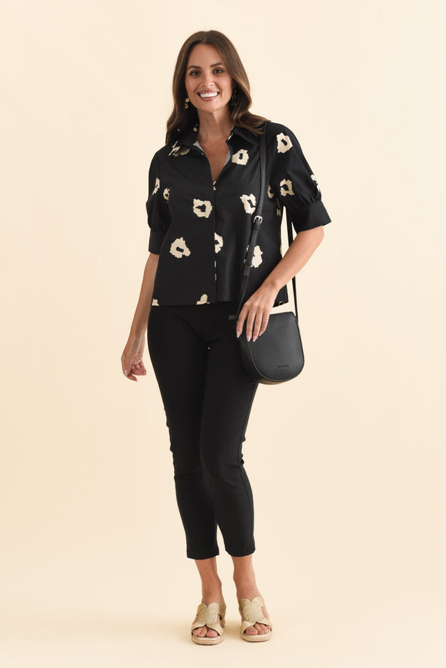 alt text|model:MJ image 3