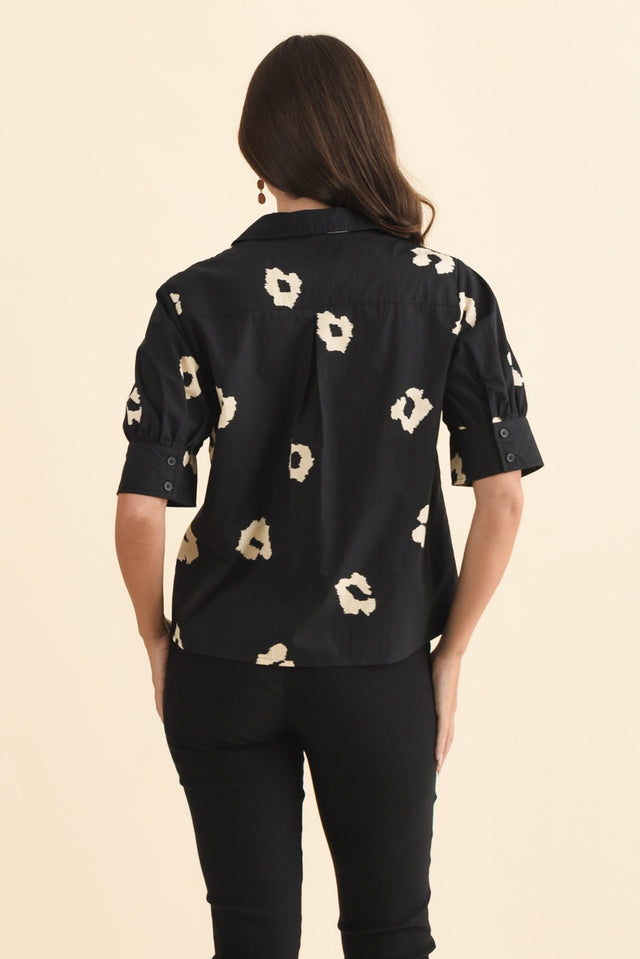 alt text|model:MJ image 5