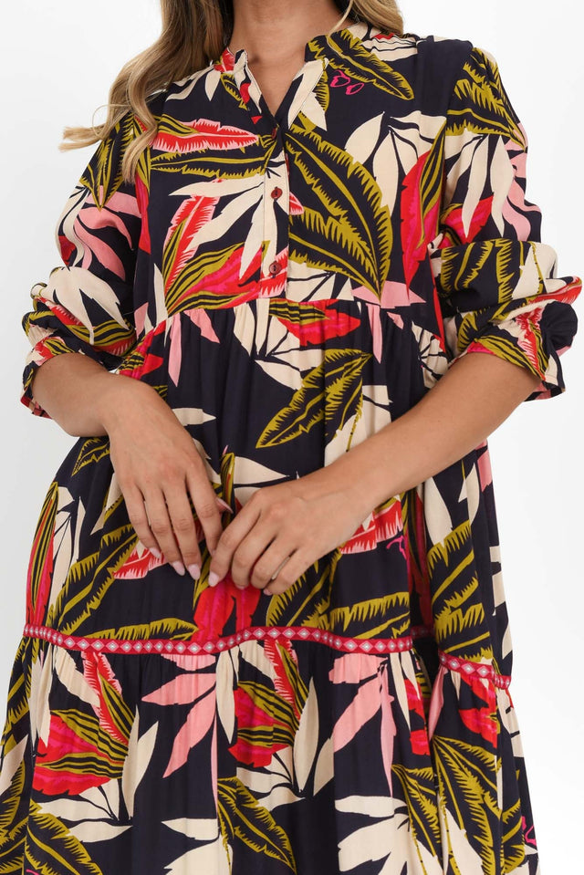 alt text|model:Mollie image 7