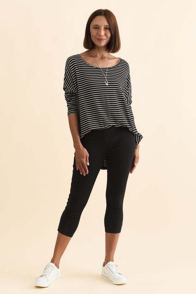 Reed Black Stretch Cotton Capri Pants,Brunette model,alt text|model:Cara image 7