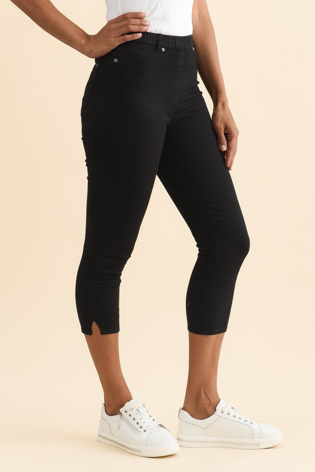 Reed Black Stretch Cotton Capri Pants,Brunette model,alt text|model:Cara image 4