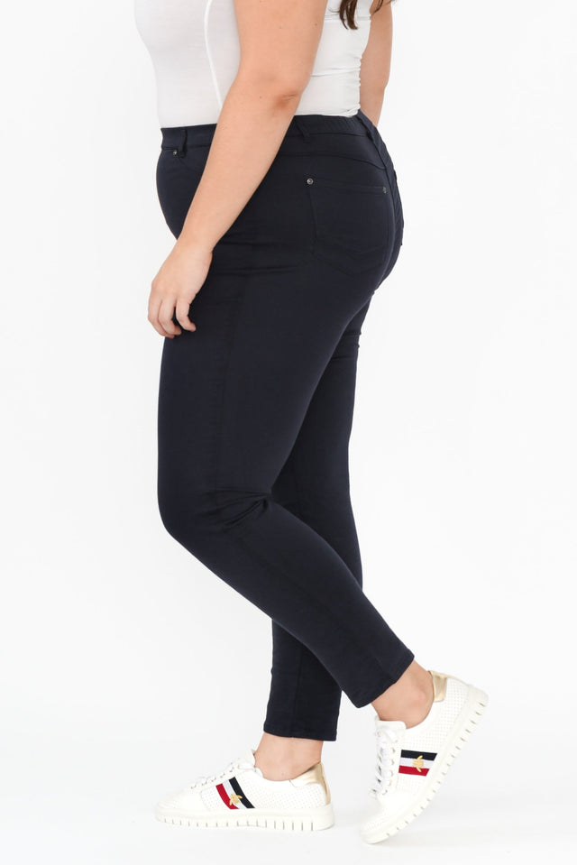 Reed Navy Stretch Cotton Pants,Brunette model,alt text|model:Gabby image 14