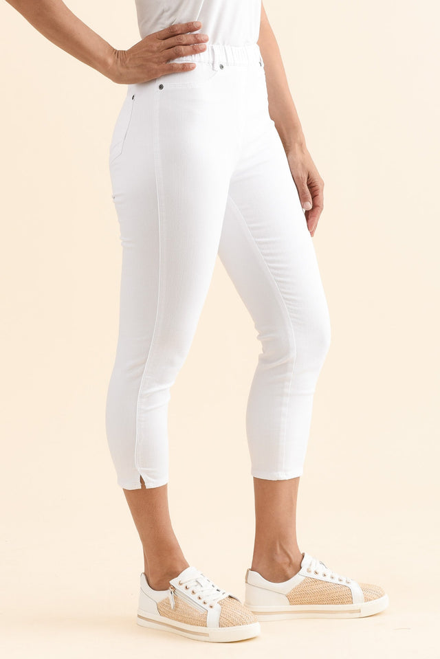 Reed White Stretch Cotton Pants,Side,Brunette model,alt text|model:Cara image 6