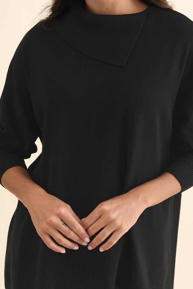 Renfrey Black Knit Jumper,Brunette model,alt text|model:Brontie image 6