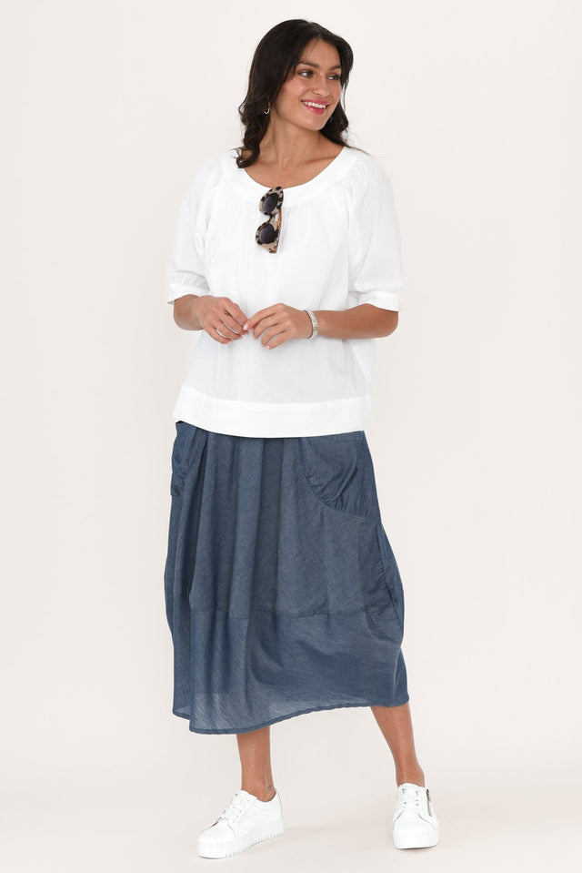 alt text|model:Brontie image 4