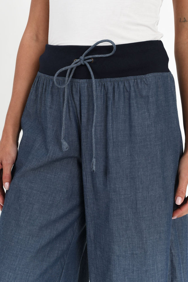 alt text|model:Brontie image 7