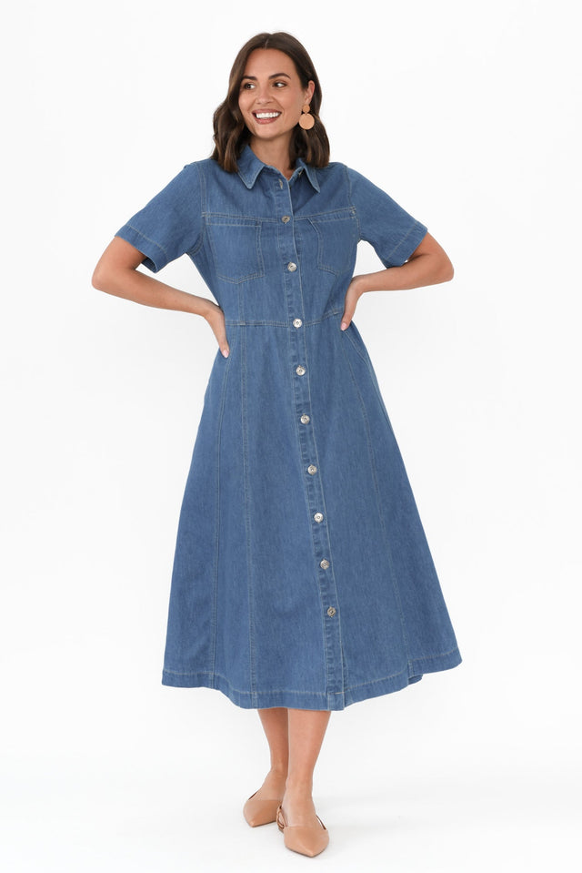 alt text|model:MJ image 7