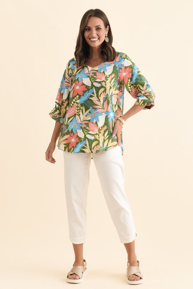 alt text|model:MJ image 6