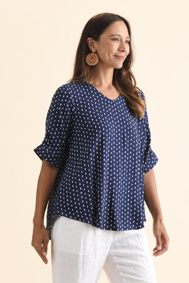 Riveria Navy Dash V Neck Top,Brunette model,alt text|model:Cara image 4