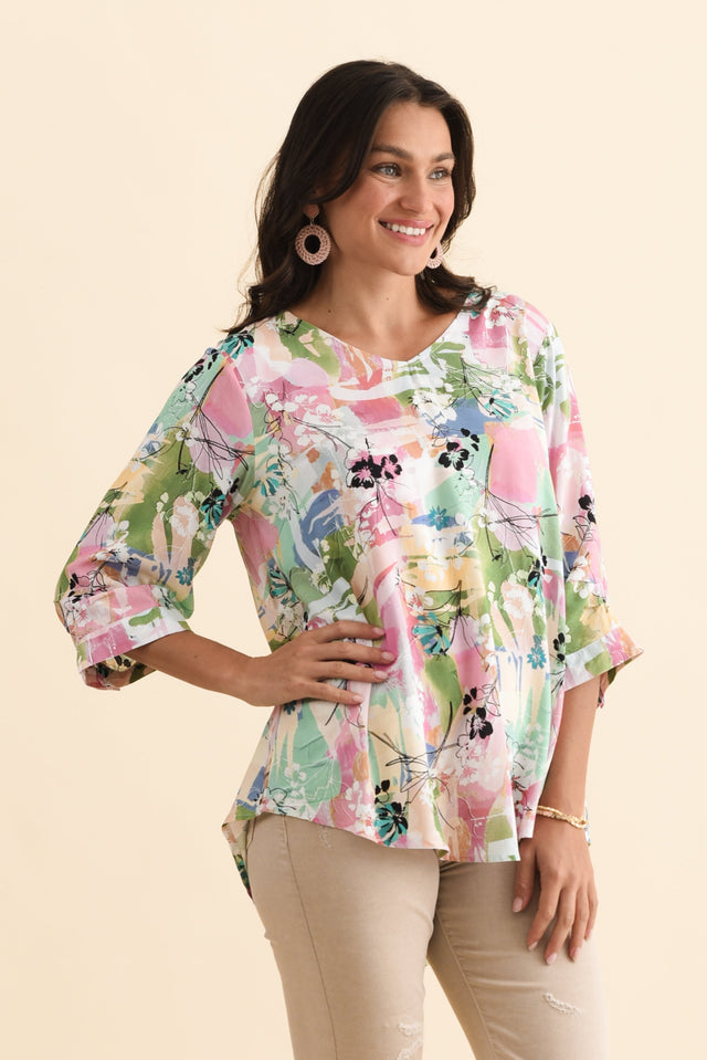 alt text|model:Brontie image 4