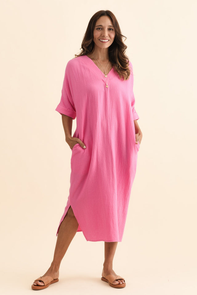 alt text|model:Cara image 7