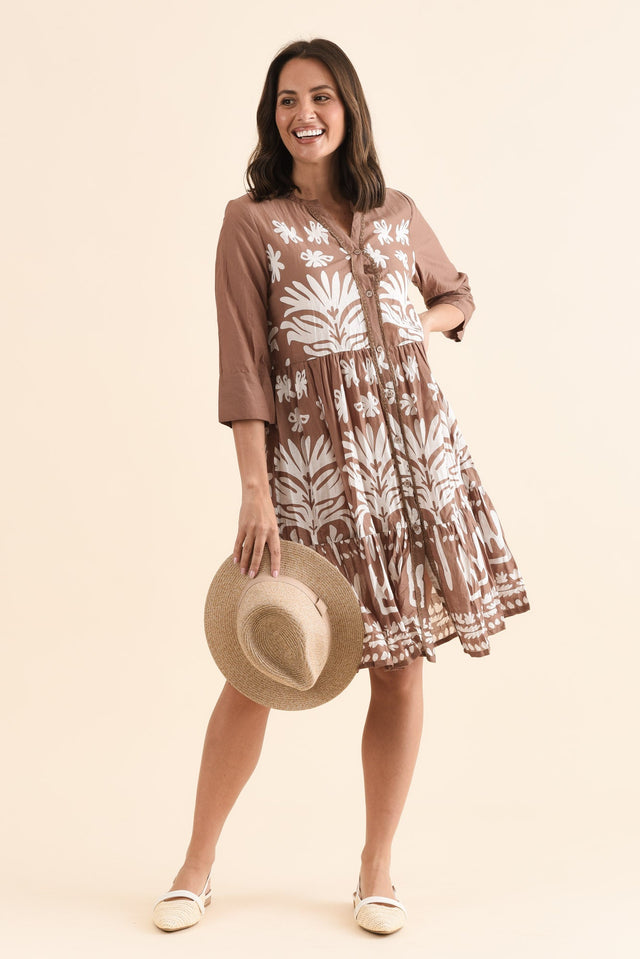 Romy Mocha Beach Crinkle Cotton Dress,Front,Brunette model,alt text|model:MJ