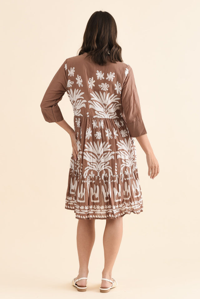 Romy Mocha Beach Crinkle Cotton Dress,Back,Brunette model,alt text|model:MJ image 4