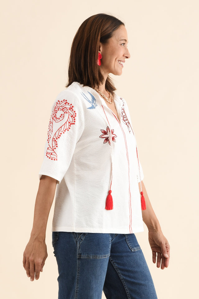 Rosetta White Garden Cotton Embroidered Top,Side,Brunette model,alt text|model:Cara image 3