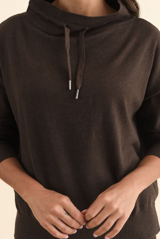 Rowan Chocolate Cotton Cashmere Knit Jumper,Brunette model,alt text|model:Brontie image 6