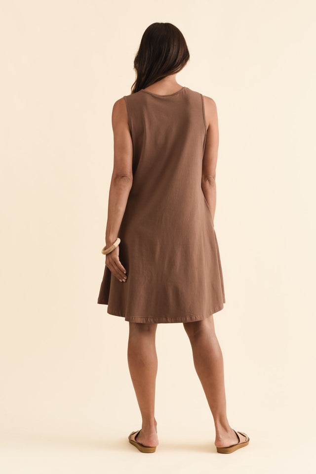 Roxanne Chocolate Swing Dress,Brunette model,alt text|model:Cara image 6