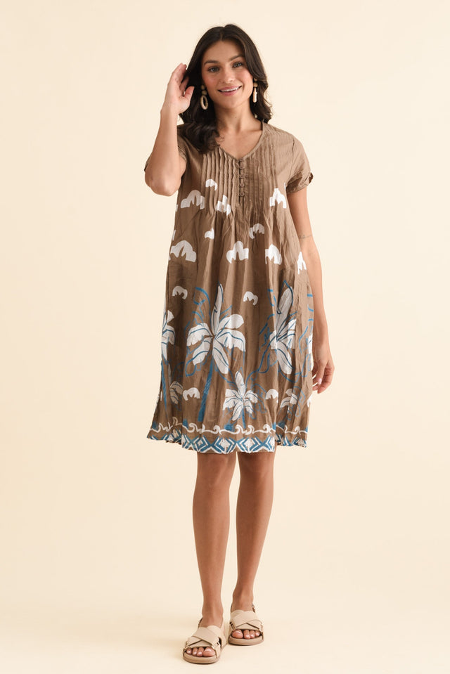 alt text|model:Brontie